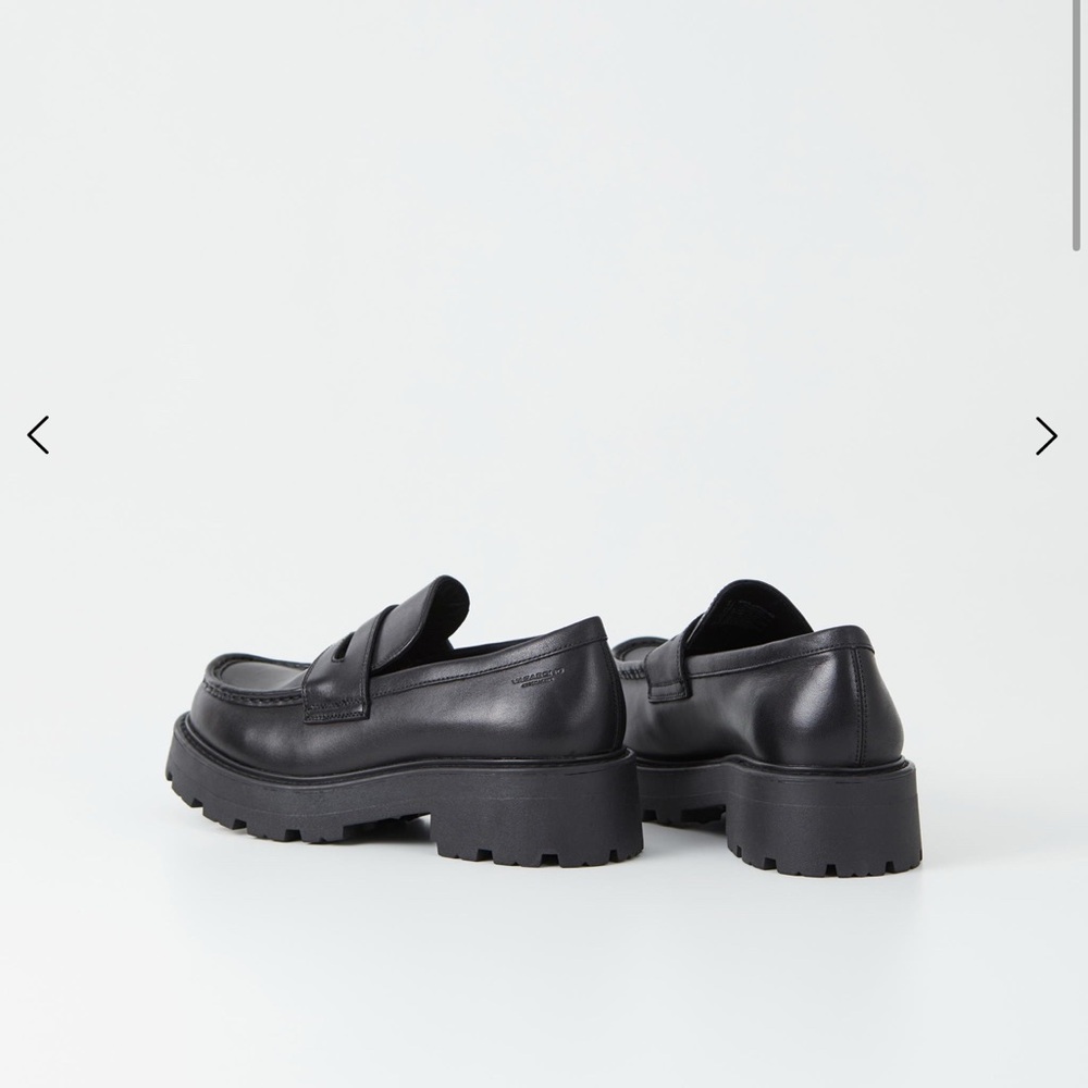Black Chunky Loafers